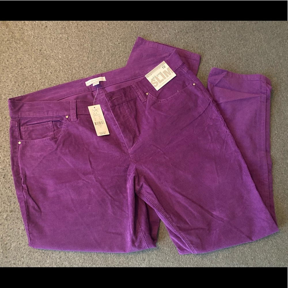 NY & Co Women’s Ankle Pants Purple Corduroy 12 NEW